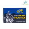 Portada del libro Desamores Profundos. El título está en el centro, con la palabra "DES-AMORES" en blanco y "PROFUNDOS" en amarillo. La portada es de color azul oscuro y negro con una ilustración detallada de tentáculos de pulpo en blanco y negro a la izquierda y un dibujo de un submarino amarillo a la derecha, encuadernado en espiral. Sobre el texto se percibe la impresión en braille.